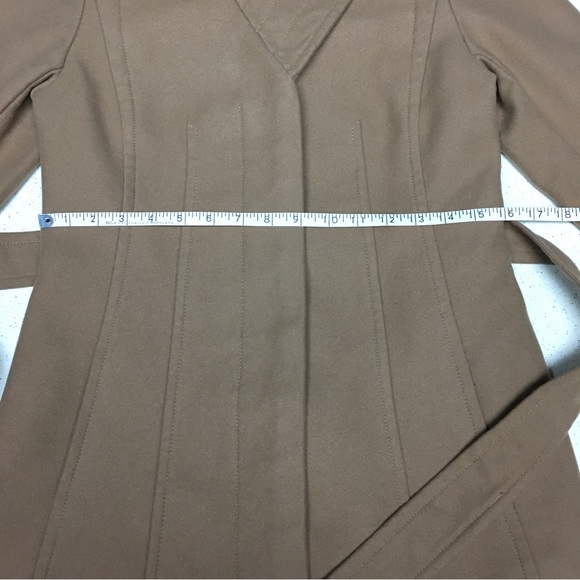 ARITZIA Babaton Connor Short Wool Beige Coat Size M fits Small - Picture 15 of 16